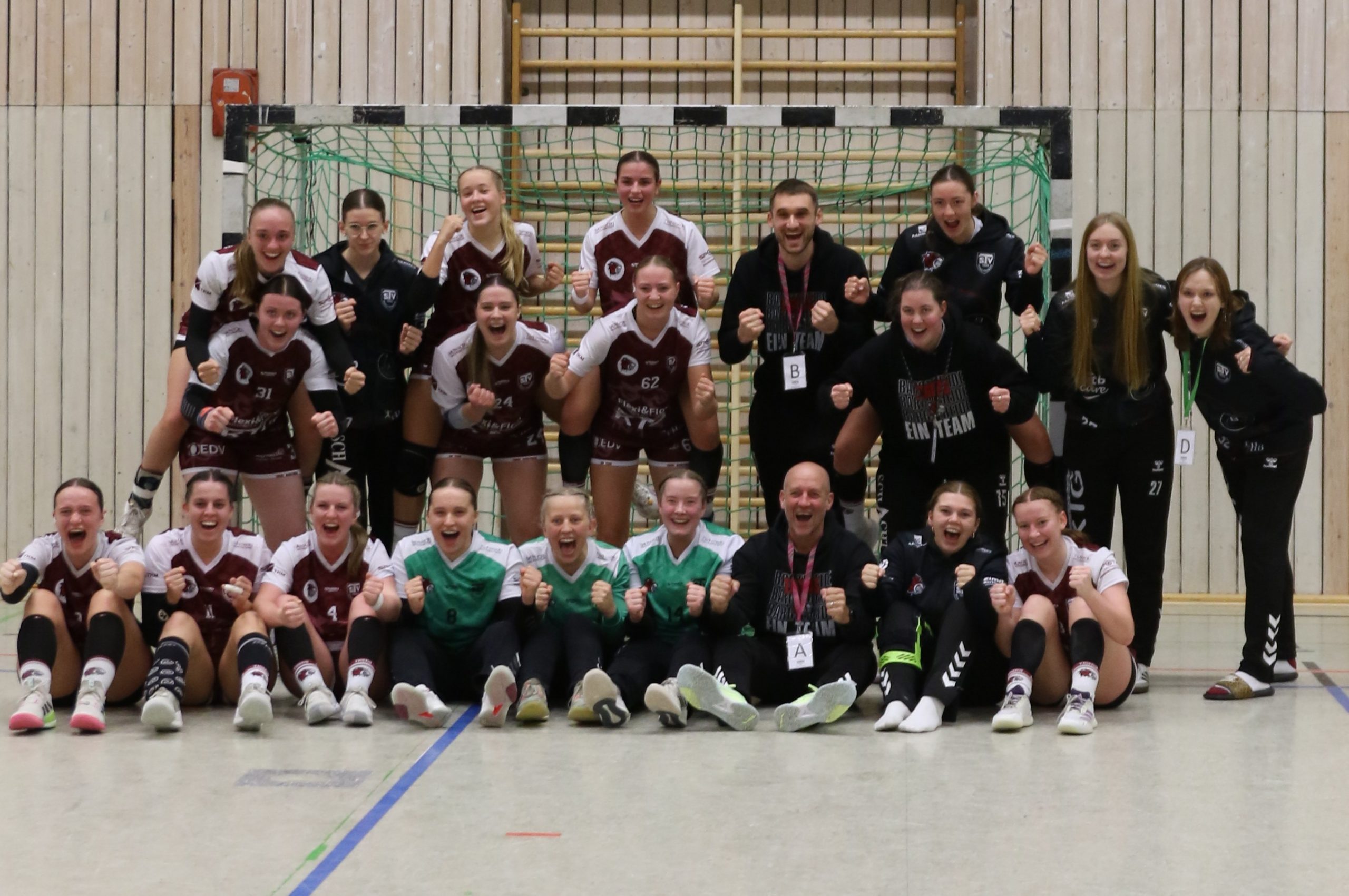 Tigers gegen DHK Tigers gegen DHK