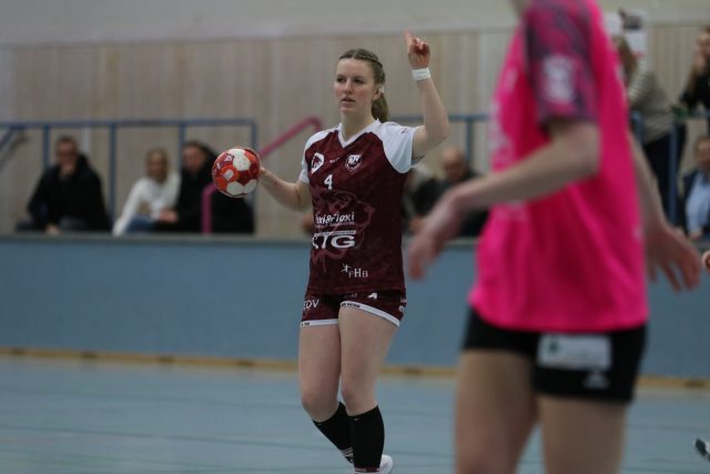 1. Damen gewinnen das Top-Spiel in der Oberliga