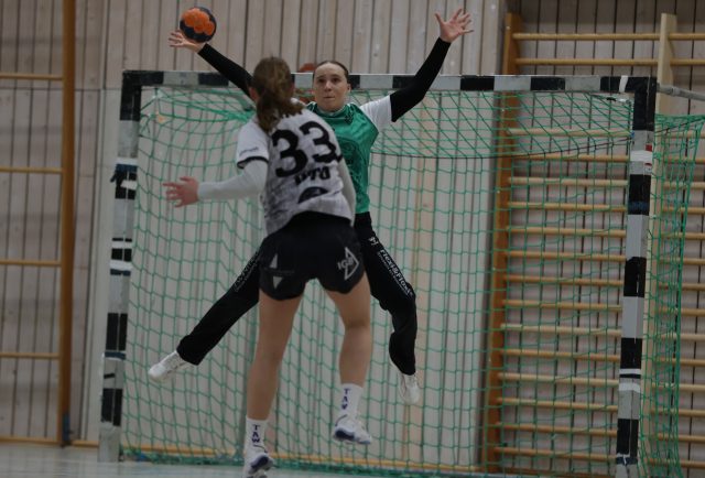 1. Damen verabschieden TuS Aumühle-Wohltorf